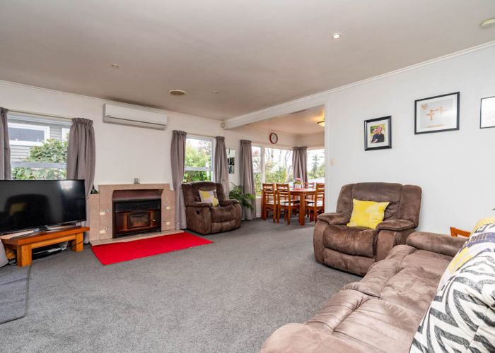  at 49 Fisher Terrace, Kamo, Whangarei