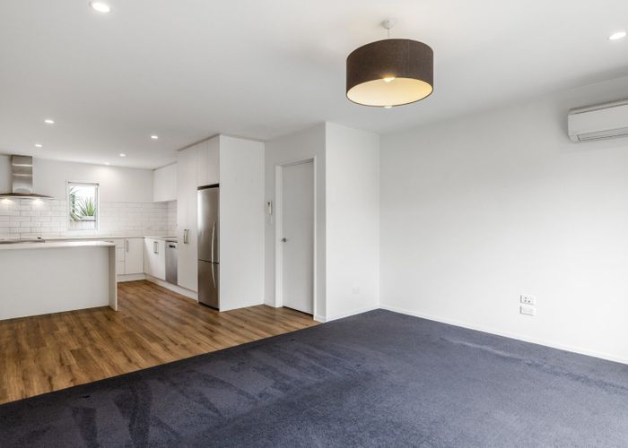  at 2/245 Bealey Avenue, City Centre, Christchurch City, Canterbury