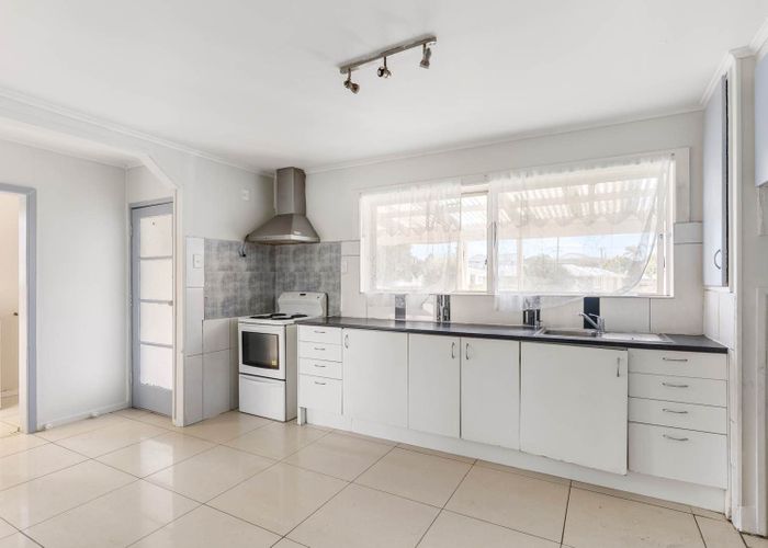 at 7 Nield Road, Manurewa, Manukau City, Auckland