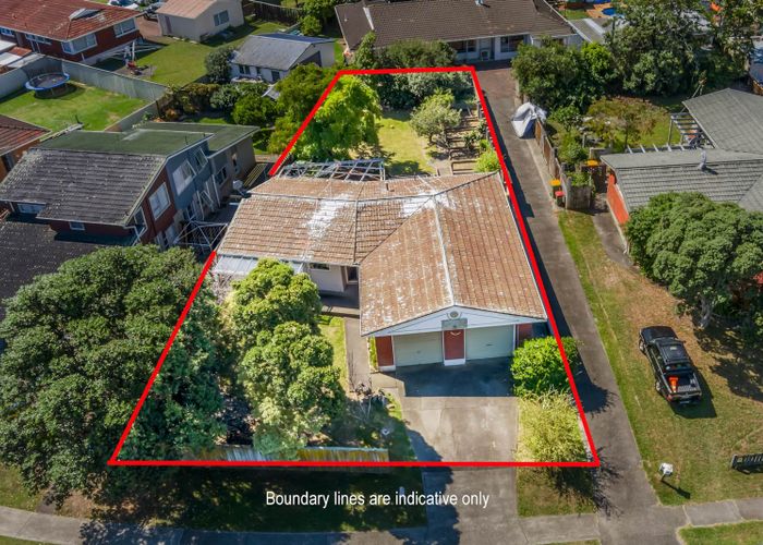  at 32 Whiteacres Drive, Sunnyhills, Auckland