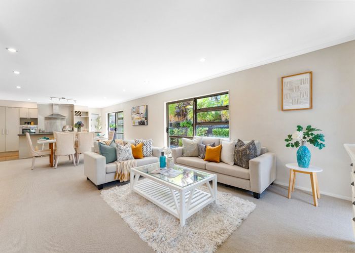  at 8 Carol Lee Place, Albany, North Shore City, Auckland