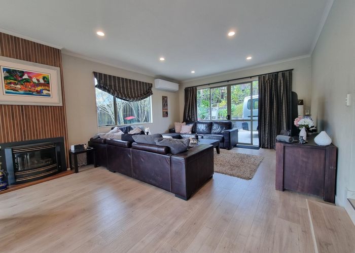  at 15 Meteor Place, Schnapper Rock, Auckland