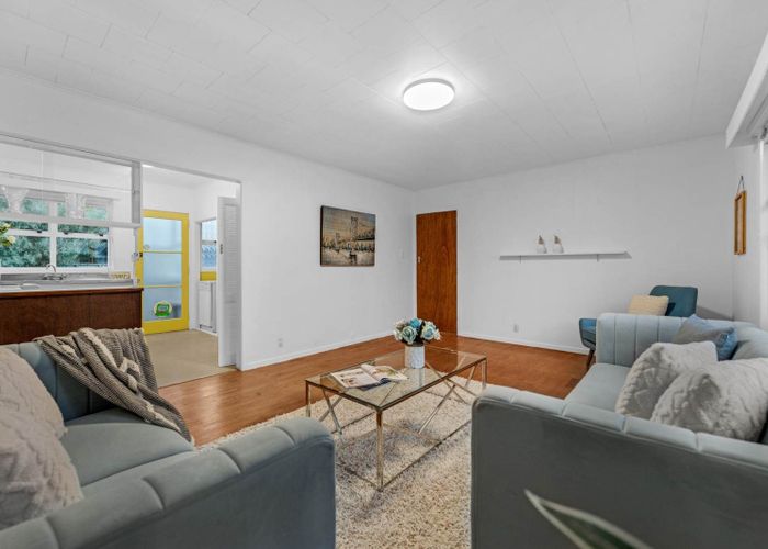  at 1/13 Harwood Road, Mount Wellington, Auckland City, Auckland