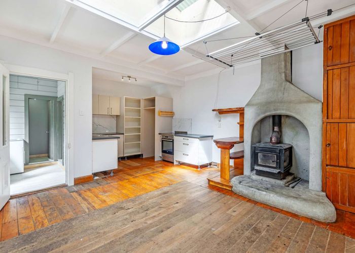  at 1/50B Seymour Avenue, The Brook, Nelson