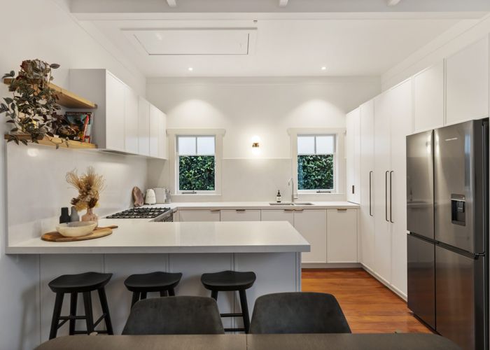  at 32 Livingstone Street, Westmere, Auckland
