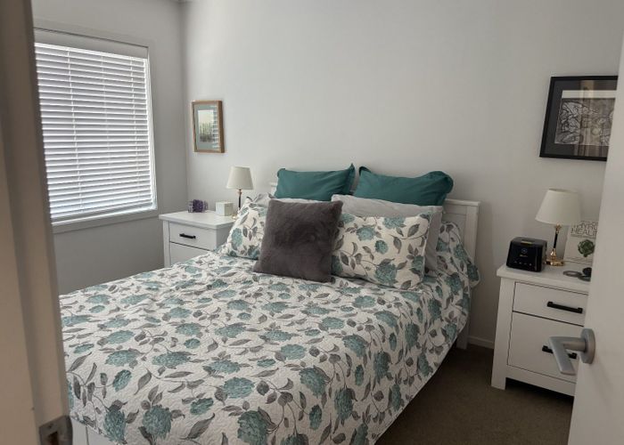  at 121 Arran Road, Browns Bay, Auckland