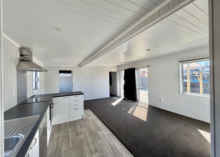  at 8A Lynmore Drive, Hill Park, Manukau City, Auckland