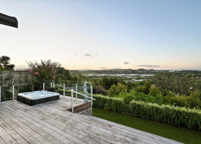  at 87 Mortlake Heights, Pyes Pa, Tauranga