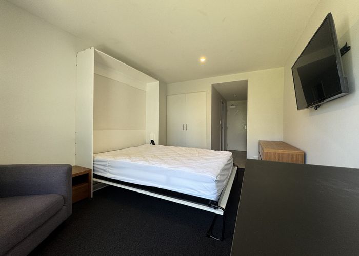  at 8b/17 Bunyan Street, Waltham, Christchurch City, Canterbury