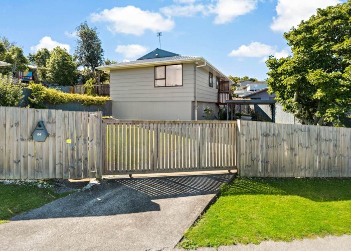  at 84 Oreil Avenue, West Harbour, Auckland