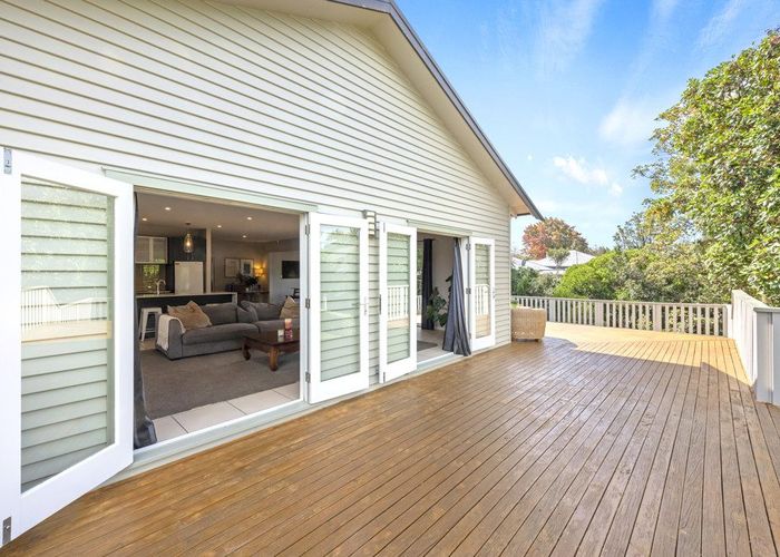  at 20 Locarno Street, Opawa, Christchurch City, Canterbury