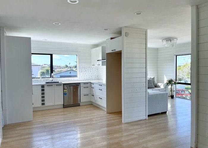  at 7 Coubray Place, Botany Downs, Manukau City, Auckland