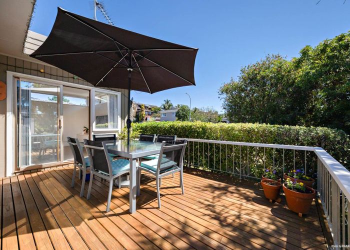  at 4 Olena Avenue, Sunnyhills, Manukau City, Auckland