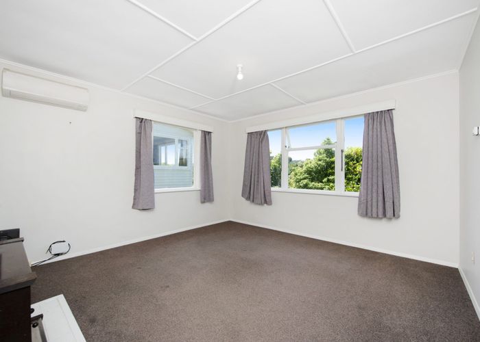  at 141 Ruskin Road, Newlands, Wellington, Wellington