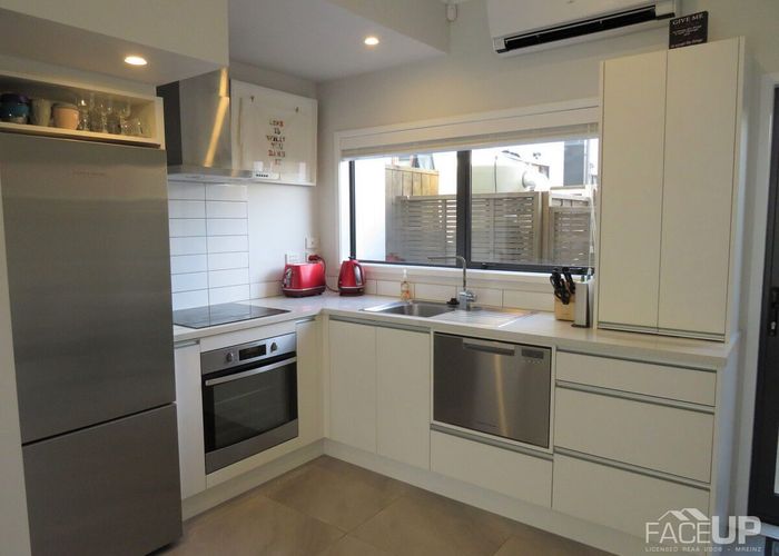  at 4 Sidney Wallingford Way, Hobsonville, Waitakere City, Auckland