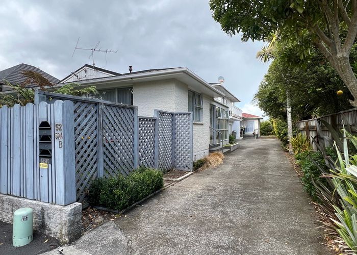  at 1/52 Queens Grove, Lower Hutt, Lower Hutt, Wellington