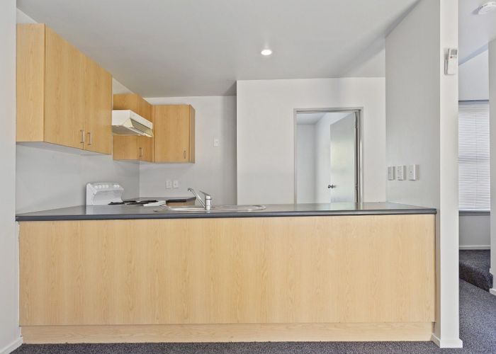  at 2/3 Grove Road, Addington, Christchurch City, Canterbury