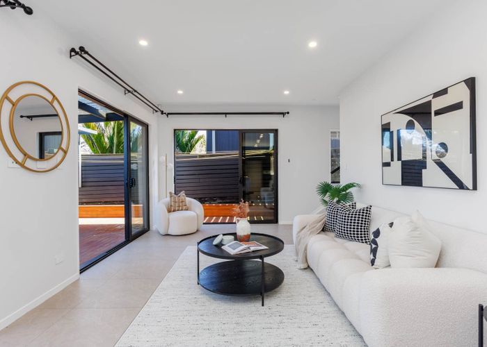  at 84 Francis Street, Hauraki, North Shore City, Auckland