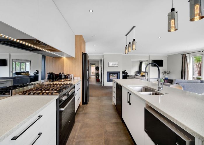  at 83 Aston Drive, Waimairi Beach, Christchurch