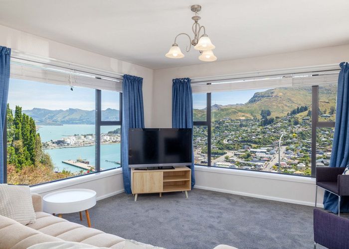 For sale 10 Foster Terrace, Lyttelton, Banks Peninsula, Canterbury