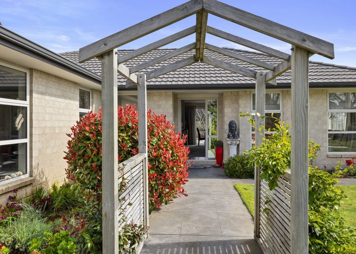  at 476 Mangorei Road, Highlands Park, New Plymouth