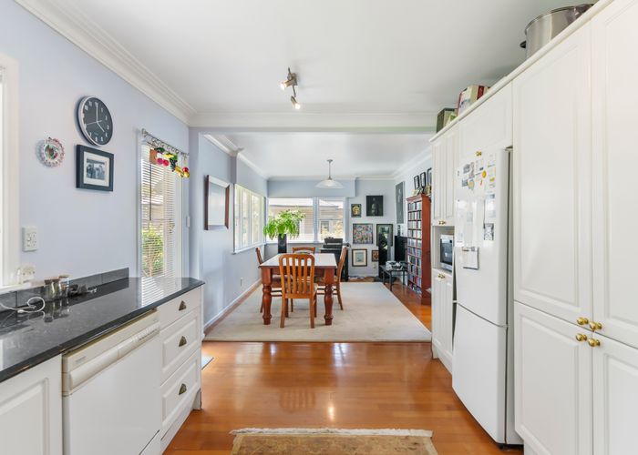  at 14A Kesteven Avenue, Glendowie, Auckland