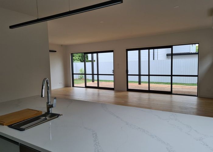  at 19 Carnarvon Ave, Glendowie, Auckland City, Auckland