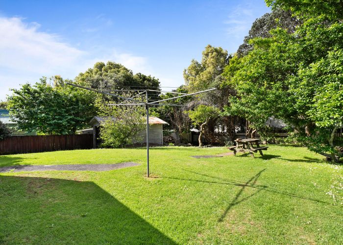  at 54 Lloyd Avenue, Mount Albert, Auckland City, Auckland