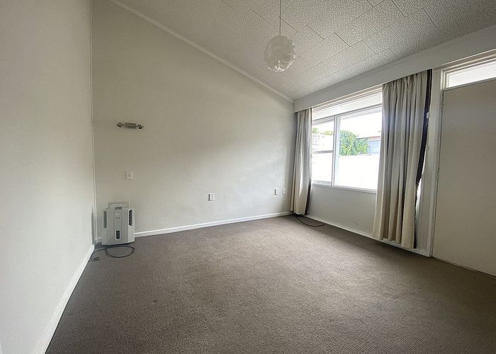  at 846D Manukau Road, Royal Oak, Auckland