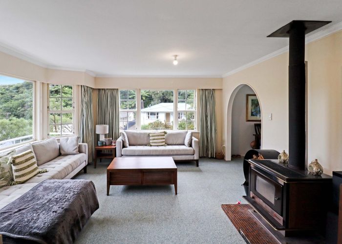  at 17 Holmes Grove, Naenae, Lower Hutt
