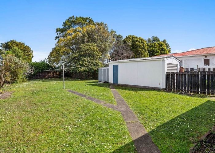  at 188 Rangatira Road, Beach Haven, North Shore City, Auckland