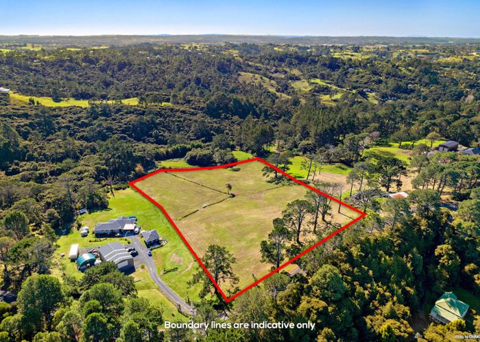  at 35 Crows Road, Swanson, Auckland