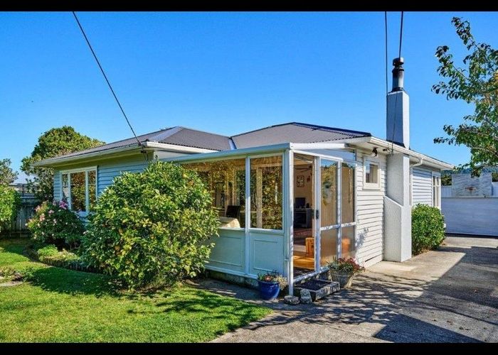  at 23 Frederick Street, Wainuiomata, Lower Hutt, Wellington