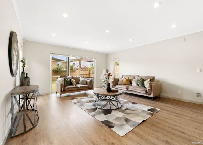  at 10 Kildare Road, Flat Bush, Auckland
