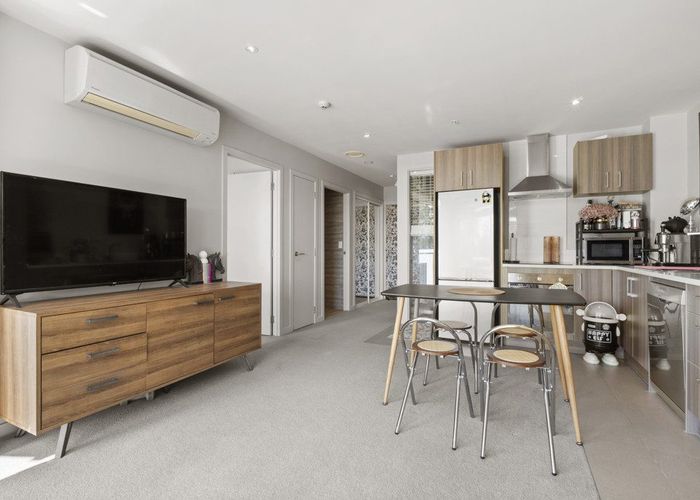  at 103/3 Rose Garden Lane, Albany, North Shore City, Auckland