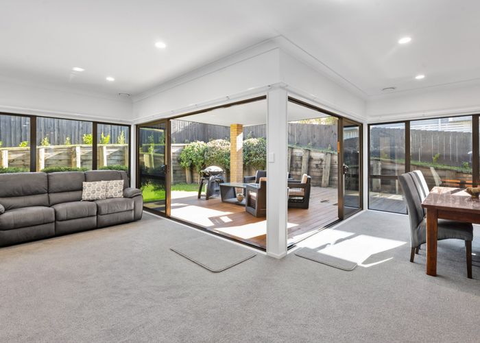  at 11 Baxendale Drive, Matipo Heights, Rotorua