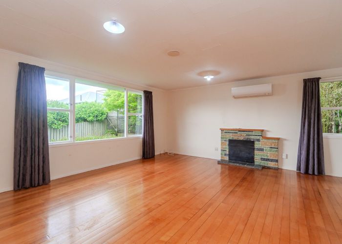  at 54 Braithwaite Street, Karori, Wellington, Wellington