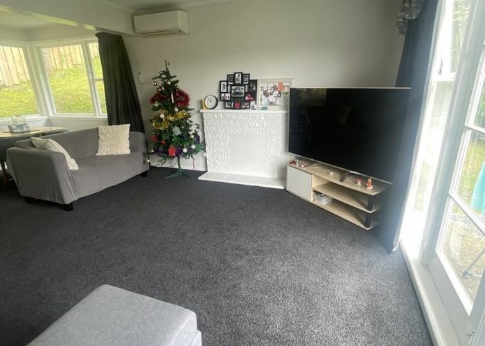  at 11 Innes Way, Newlands, Wellington, Wellington