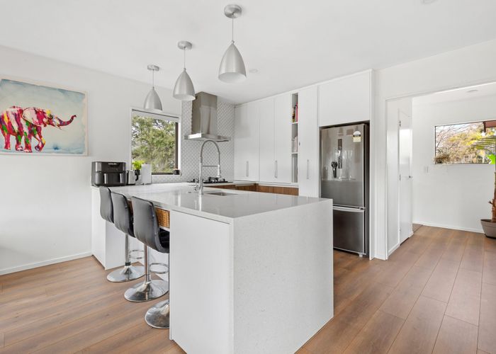  at 16 Monkton Close, Greenhithe, North Shore City, Auckland