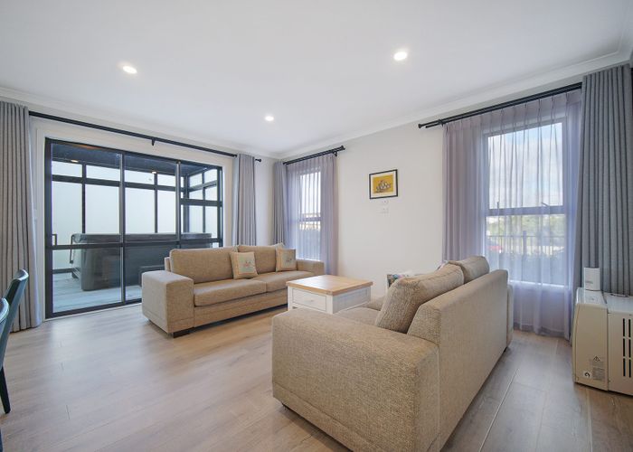  at 37 Drumconnell Drive, Flat Bush, Manukau City, Auckland