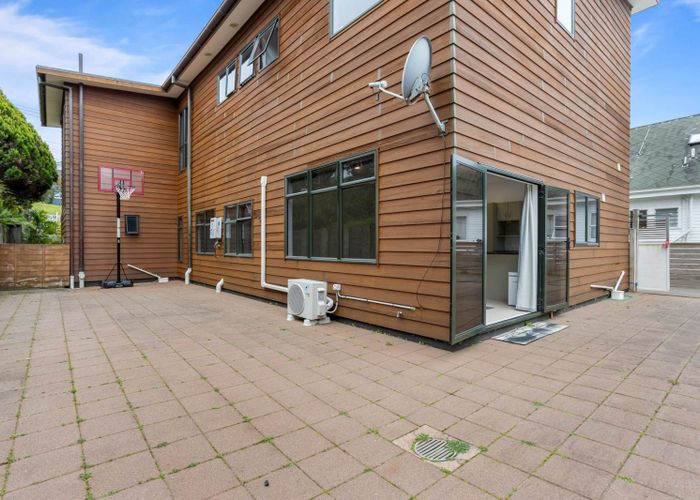  at 35A Masterton Road, Rothesay Bay, North Shore City, Auckland