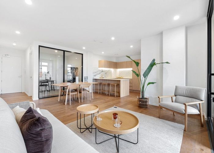  at P01/48 Esmonde Road, Takapuna, North Shore City, Auckland