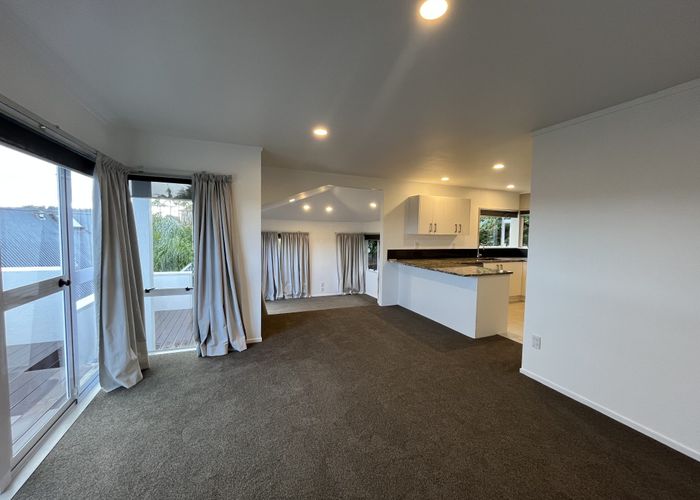 at 84 Pemberton Avenue, Bayview, North Shore City, Auckland