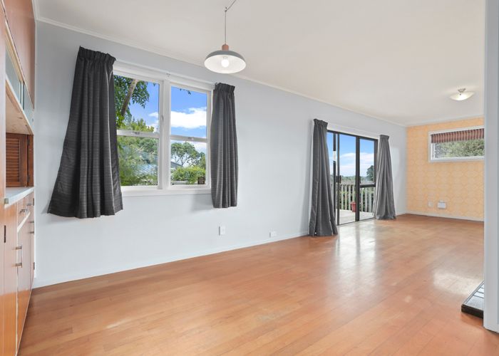  at 95 Atkinson Road, Titirangi, Auckland