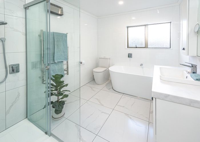  at 1 Perrett Drive, Otamatea, Whanganui