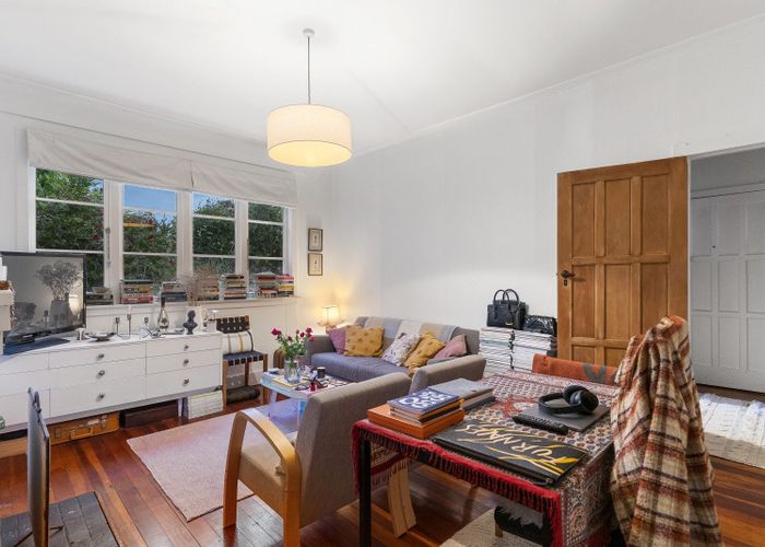  at 4/341 Mount Eden Road, Mount Eden, Auckland City, Auckland