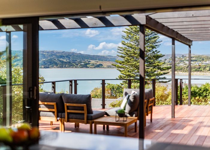  at 77 Paremata Road, Paremata, Porirua