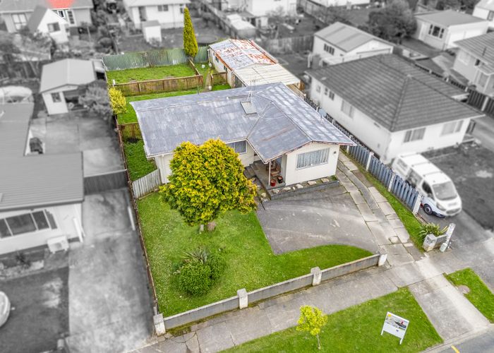  at 271 Wellington Road, Wainuiomata, Lower Hutt