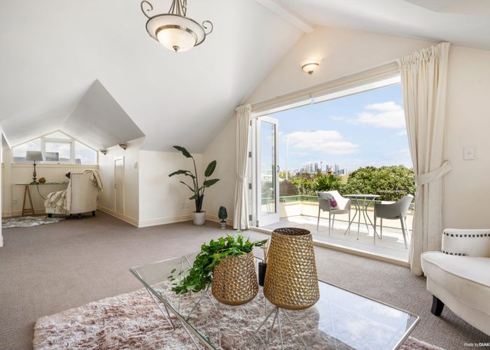  at 88 Victoria Road, Devonport, North Shore City, Auckland