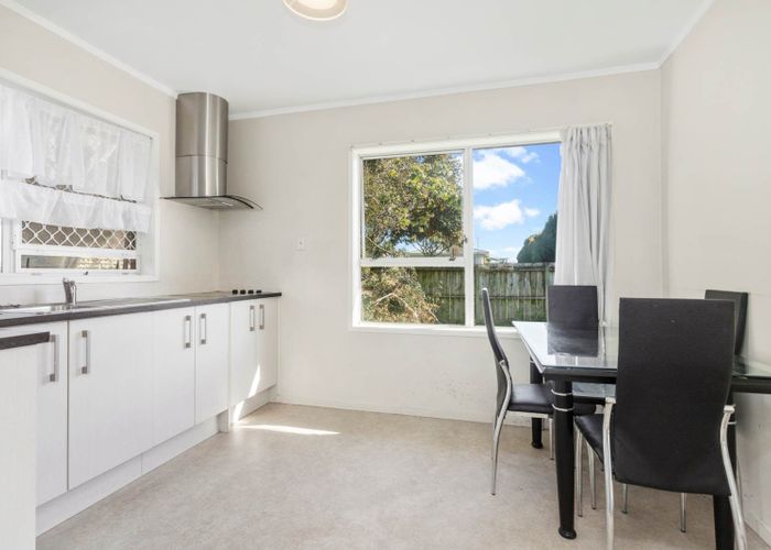  at 1/69 Hepburn Road, Glendene, Waitakere City, Auckland